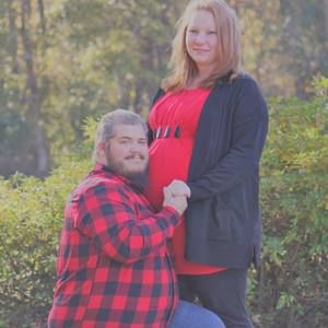 Meet your Posher, Sharrona